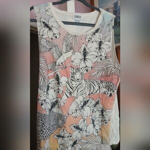 Serenity Women's Floral Wildlife Tank Top - Pink and Cream